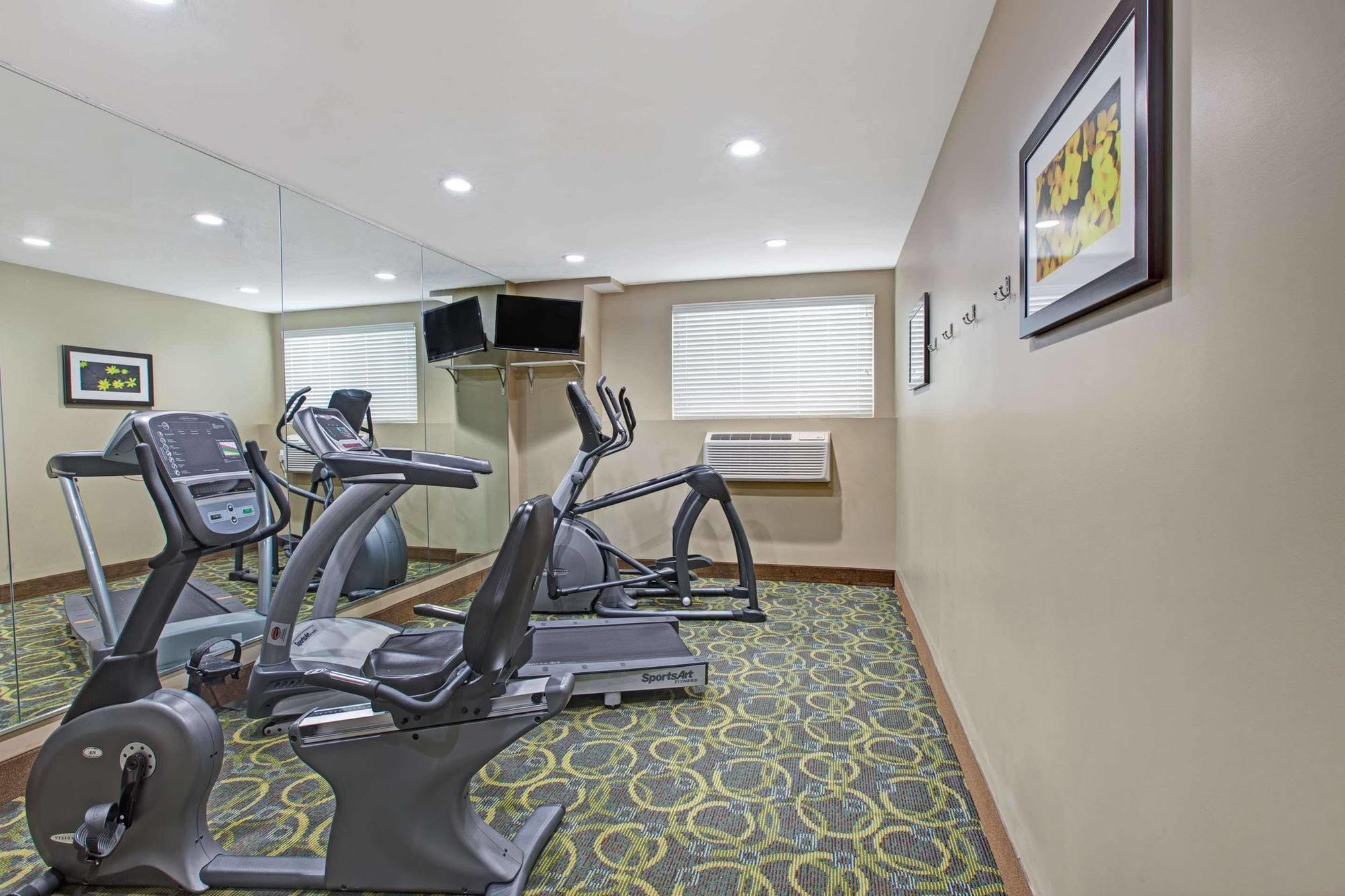 Days Inn & Suites By Wyndham Ozone Park/Jfk Airport New York Eksteriør billede