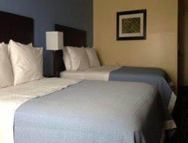 Days Inn & Suites By Wyndham Ozone Park/Jfk Airport New York Eksteriør billede